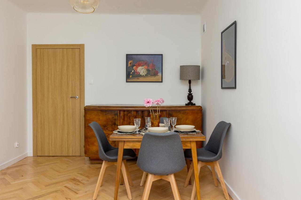 Tasteful Apartment In Warsaw City Center By Noclegi Renters Luaran gambar