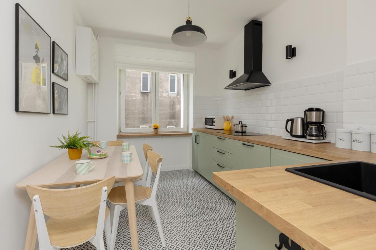 Tasteful Apartment In Warsaw City Center By Noclegi Renters Luaran gambar
