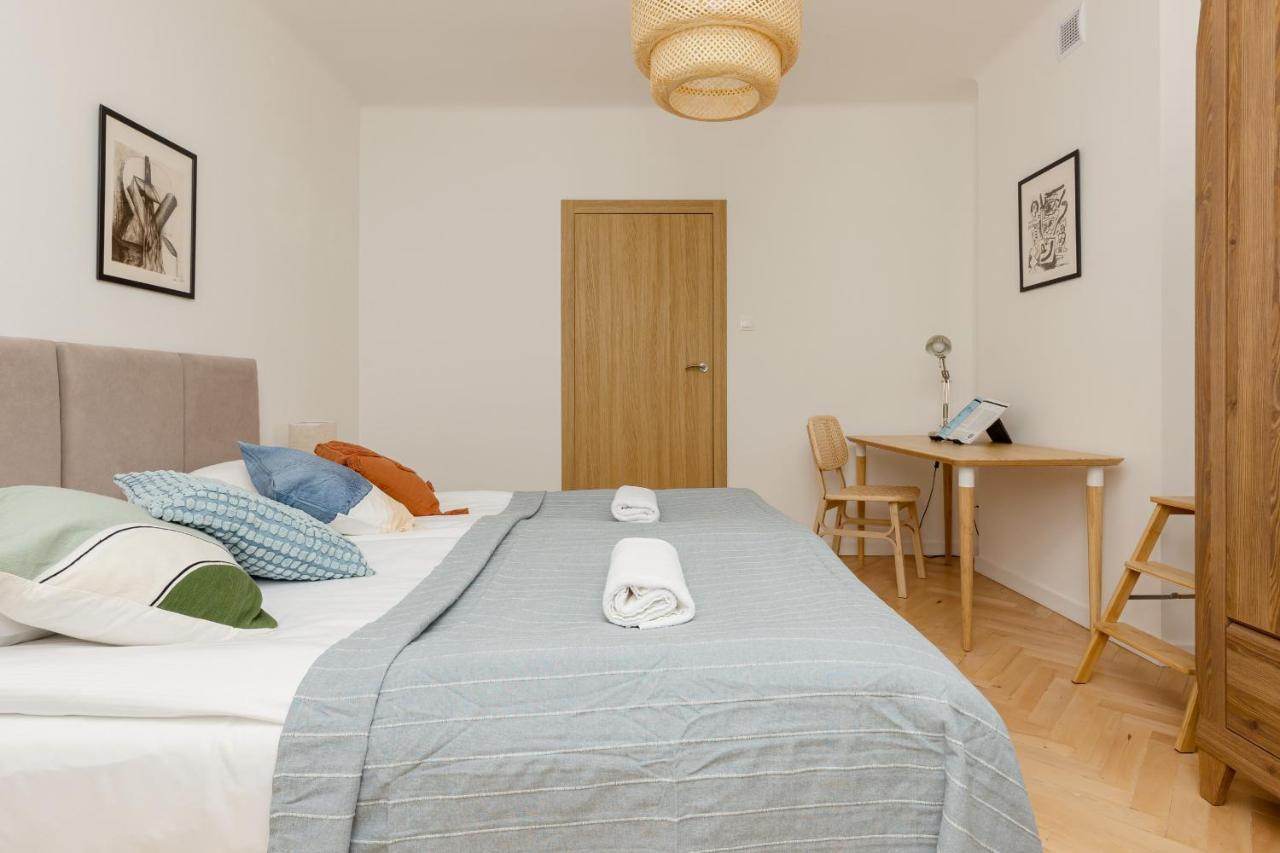 Tasteful Apartment In Warsaw City Center By Noclegi Renters Luaran gambar